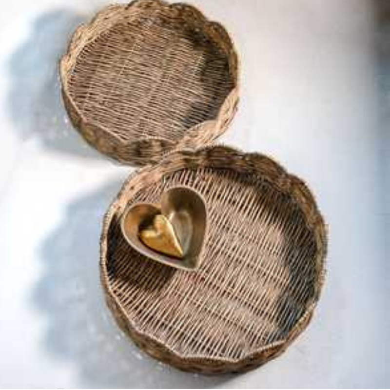 Willow Round Trays
