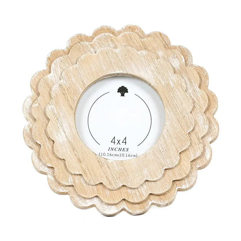 Round Ivory Scalloped Wood Frame