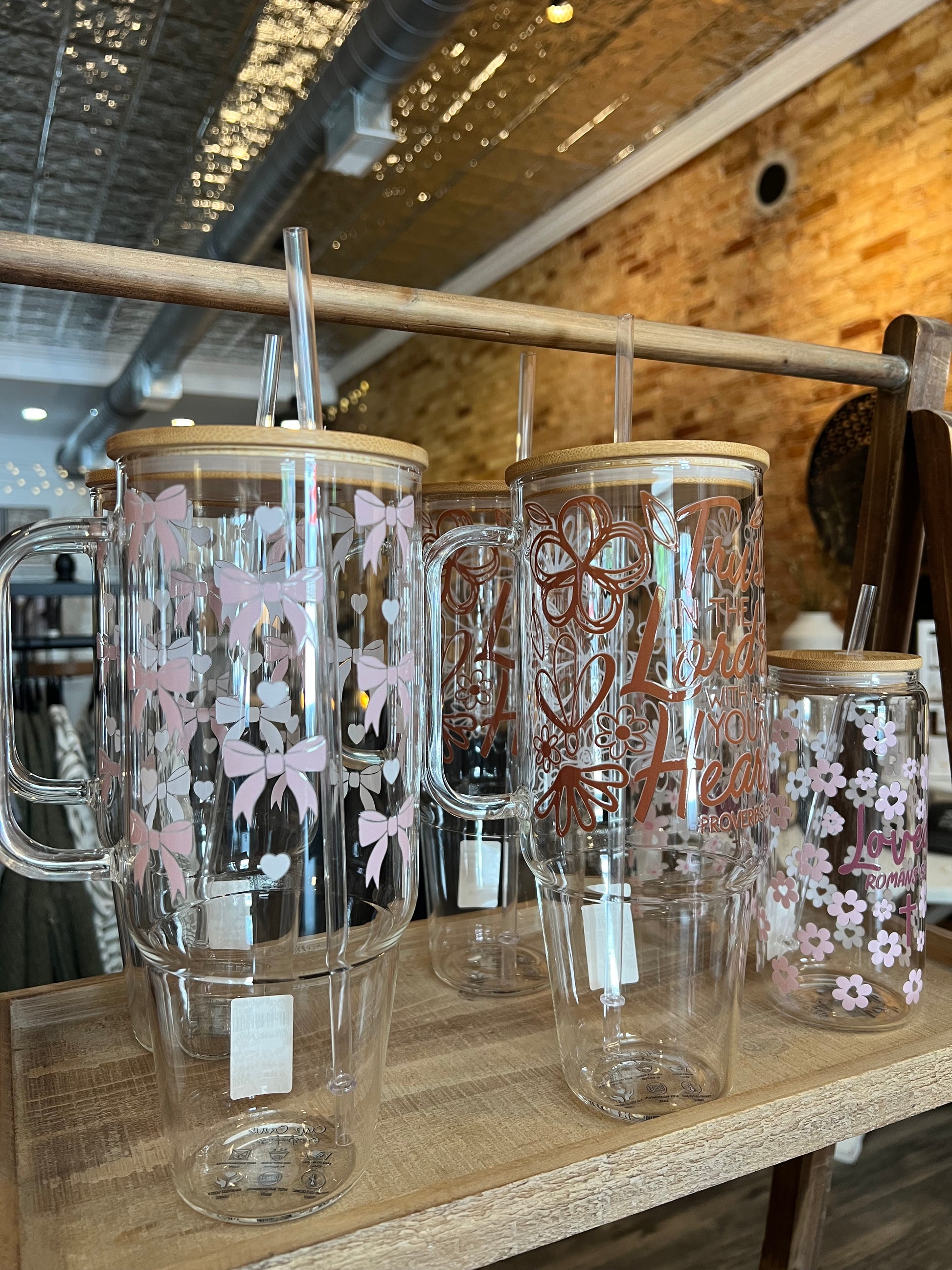 Trust in the Lord 40 oz Glass Tumbler with Lid & Straw