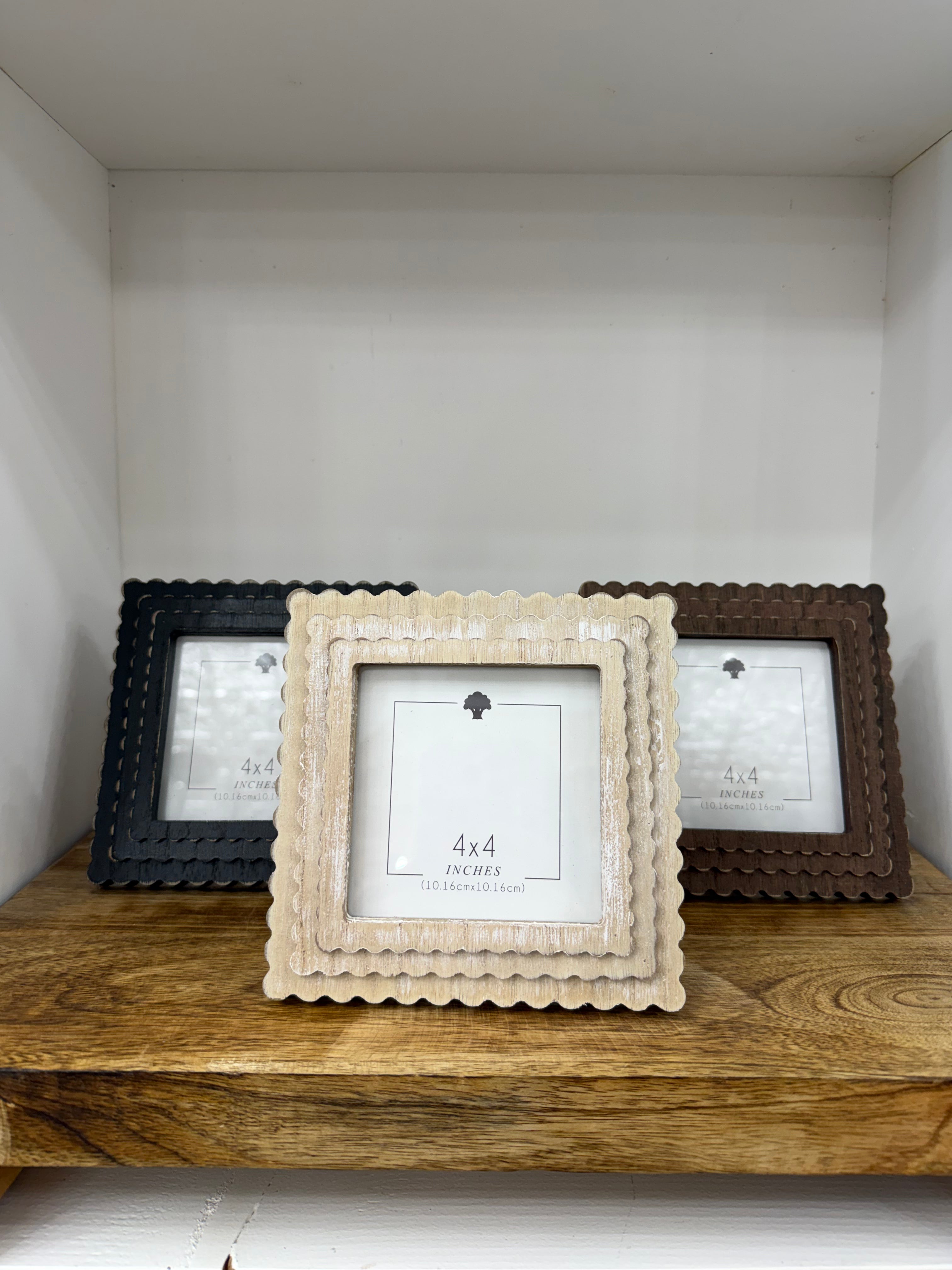 Expresso Scalloped Wood Frame