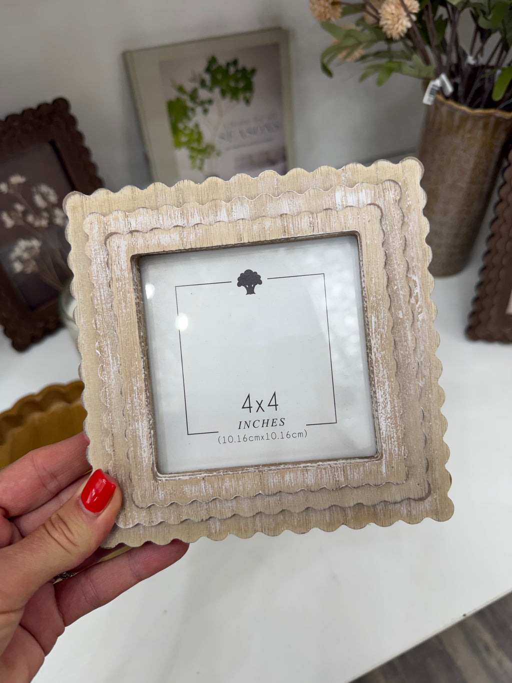 Expresso Scalloped Wood Frame