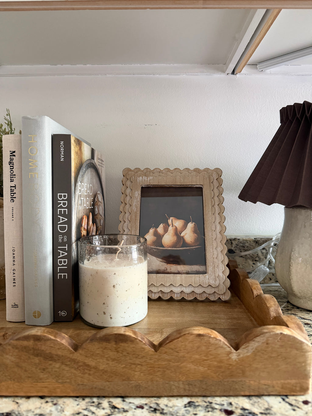 Scalloped Wood Rectangle Tray