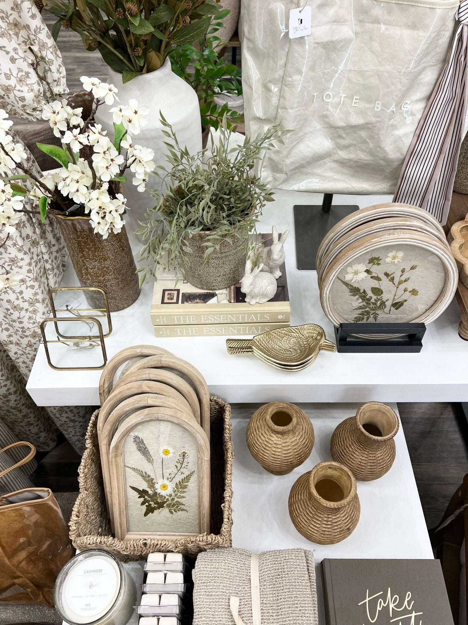 Arch Framed Botanicals - The Cozy Nest