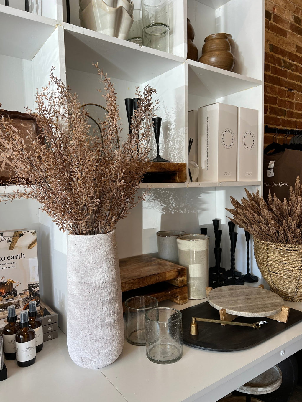 Arched Mango Wood Board - The Cozy Nest