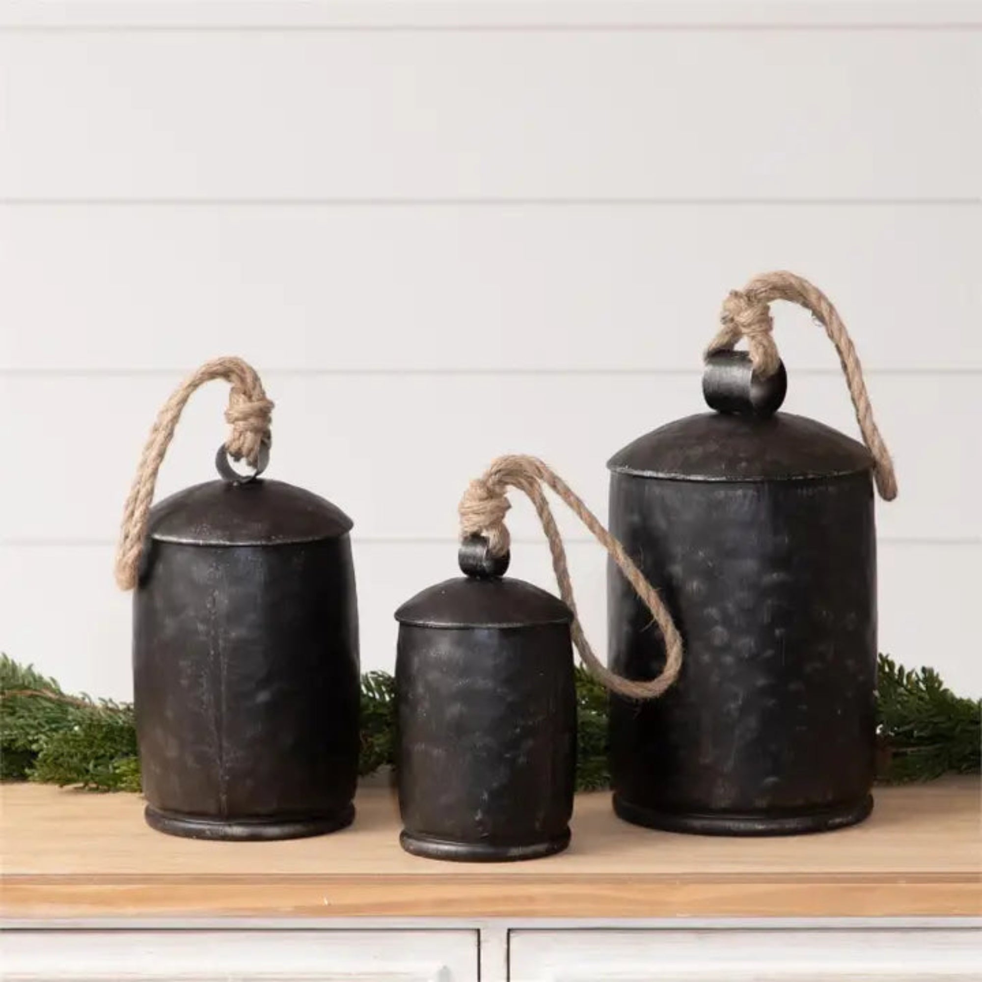 Black Hammered Bells Set - The Cozy Nest
