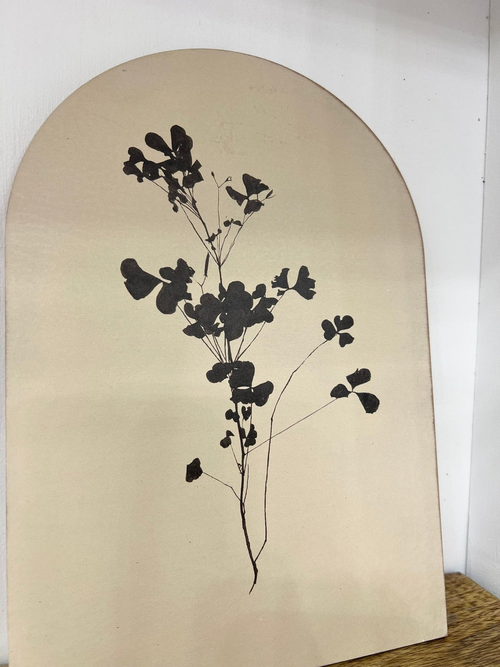 Black Vine Arch Sign - The Cozy Nest