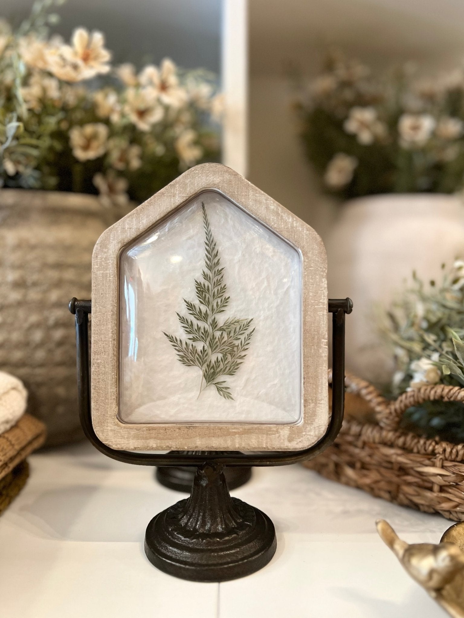 Botanical Art - The Cozy Nest