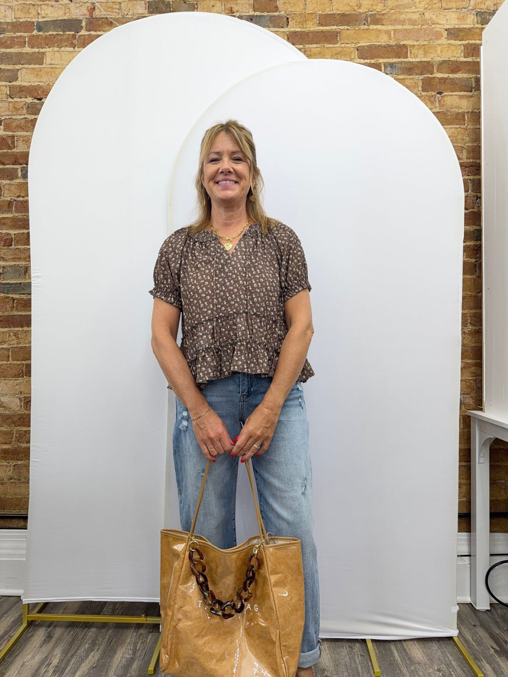 Brown Floral Top - The Cozy Nest
