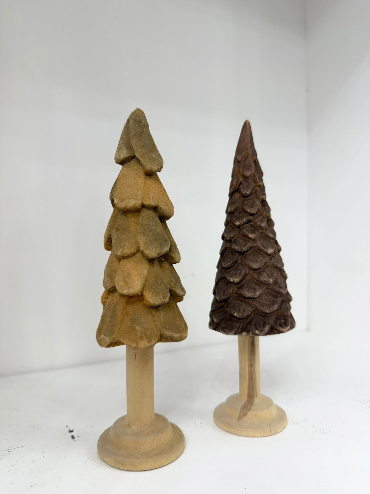 Carved Wood Tree Set - The Cozy Nest