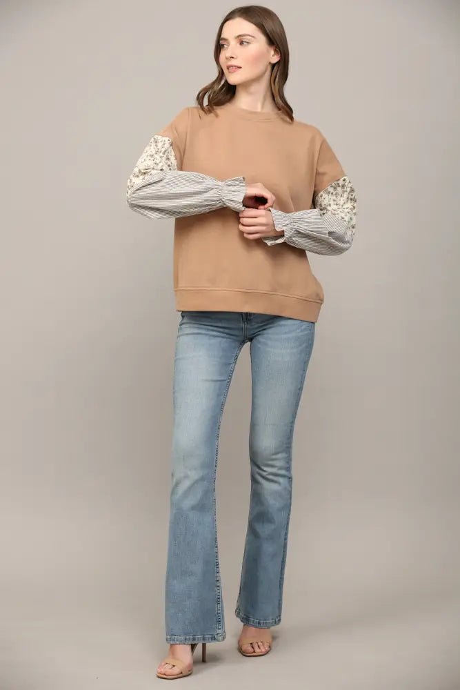 Contrast Sleeve Sweatshirt - The Cozy Nest