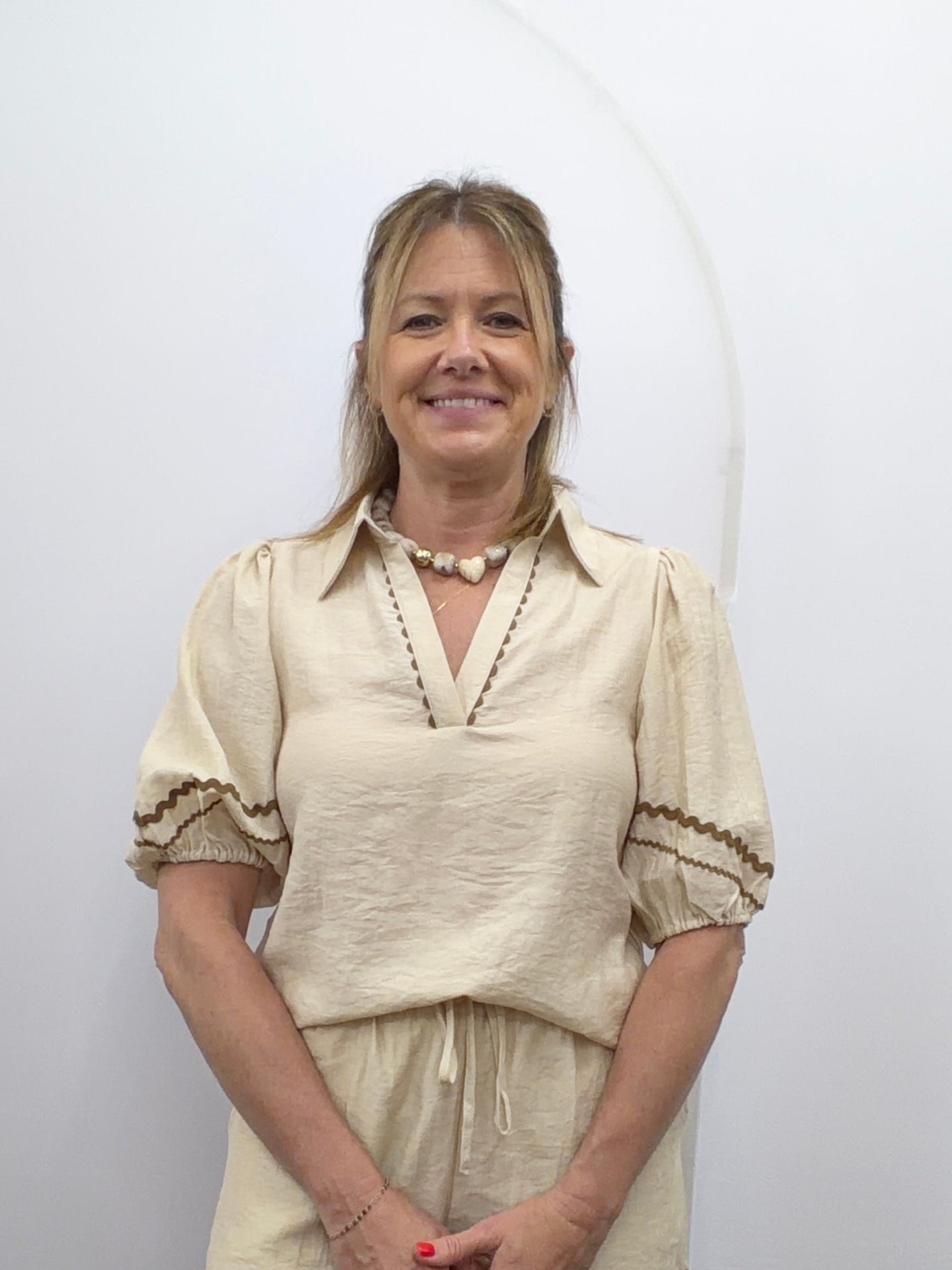 Contrast Trim Linen Shorts - The Cozy Nest