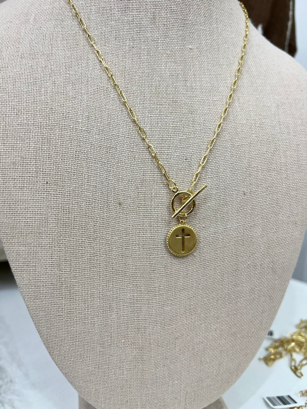 Cross Paperclip Toggle Necklace - The Cozy Nest