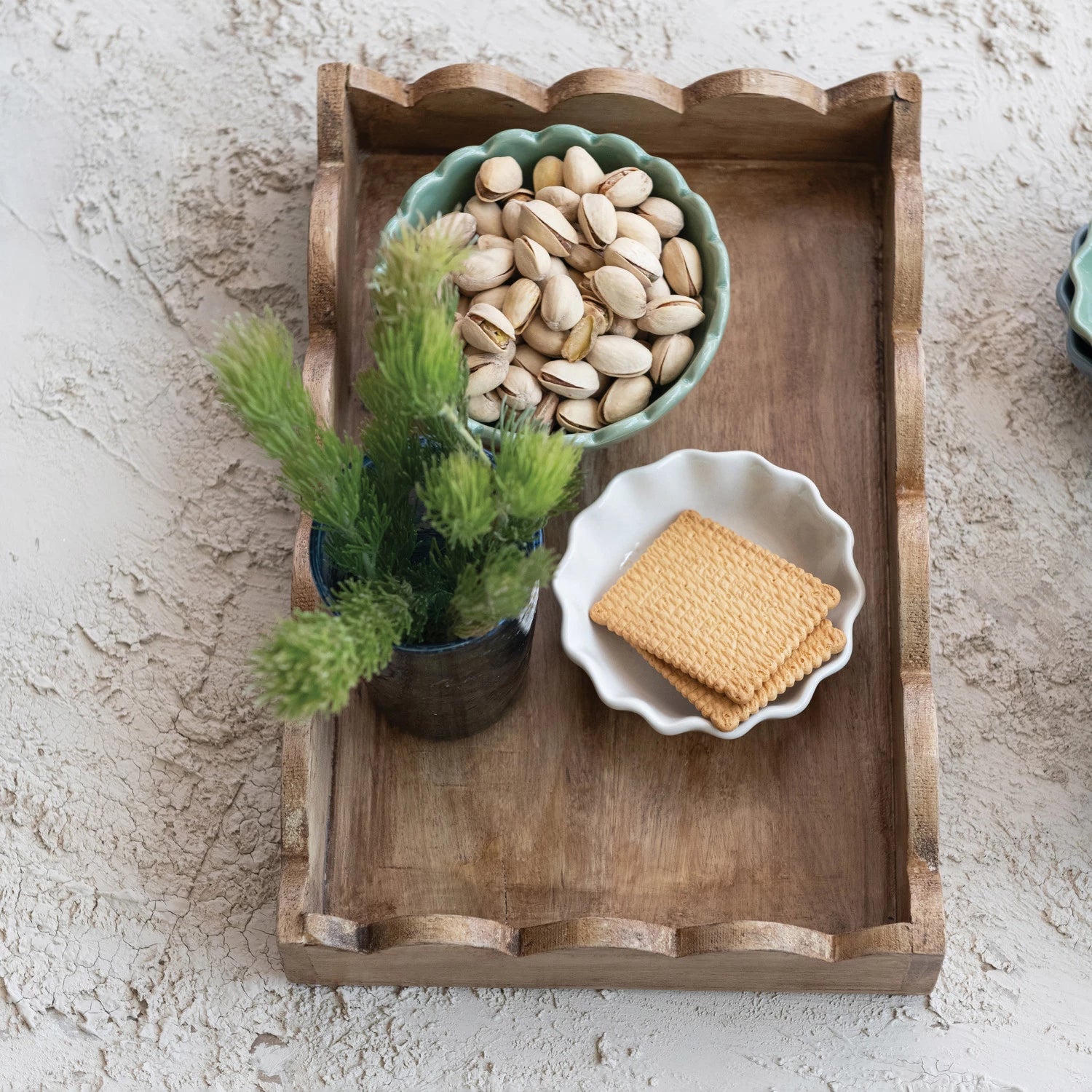 Raised Mango Wood Scalloped Tray