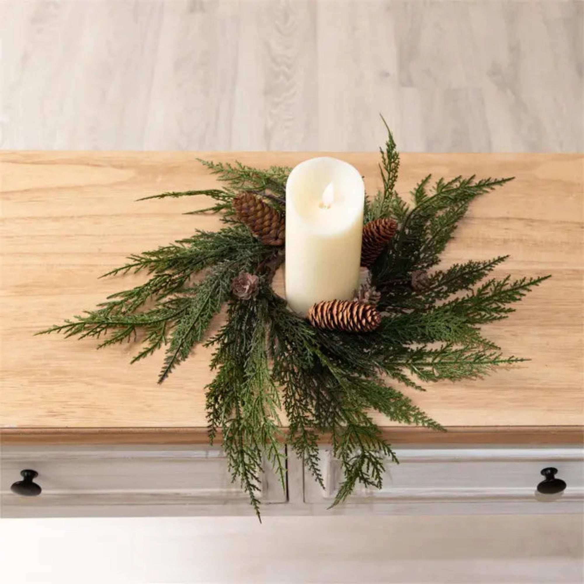 Draping Cedar Candle Ring - The Cozy Nest