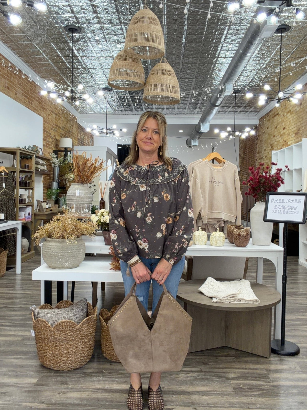 Embroidered Yoke Floral Blouse - The Cozy Nest