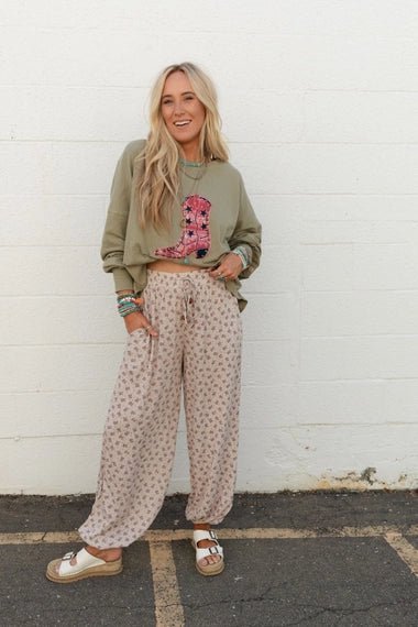 Floral Cinched Pants - The Cozy Nest