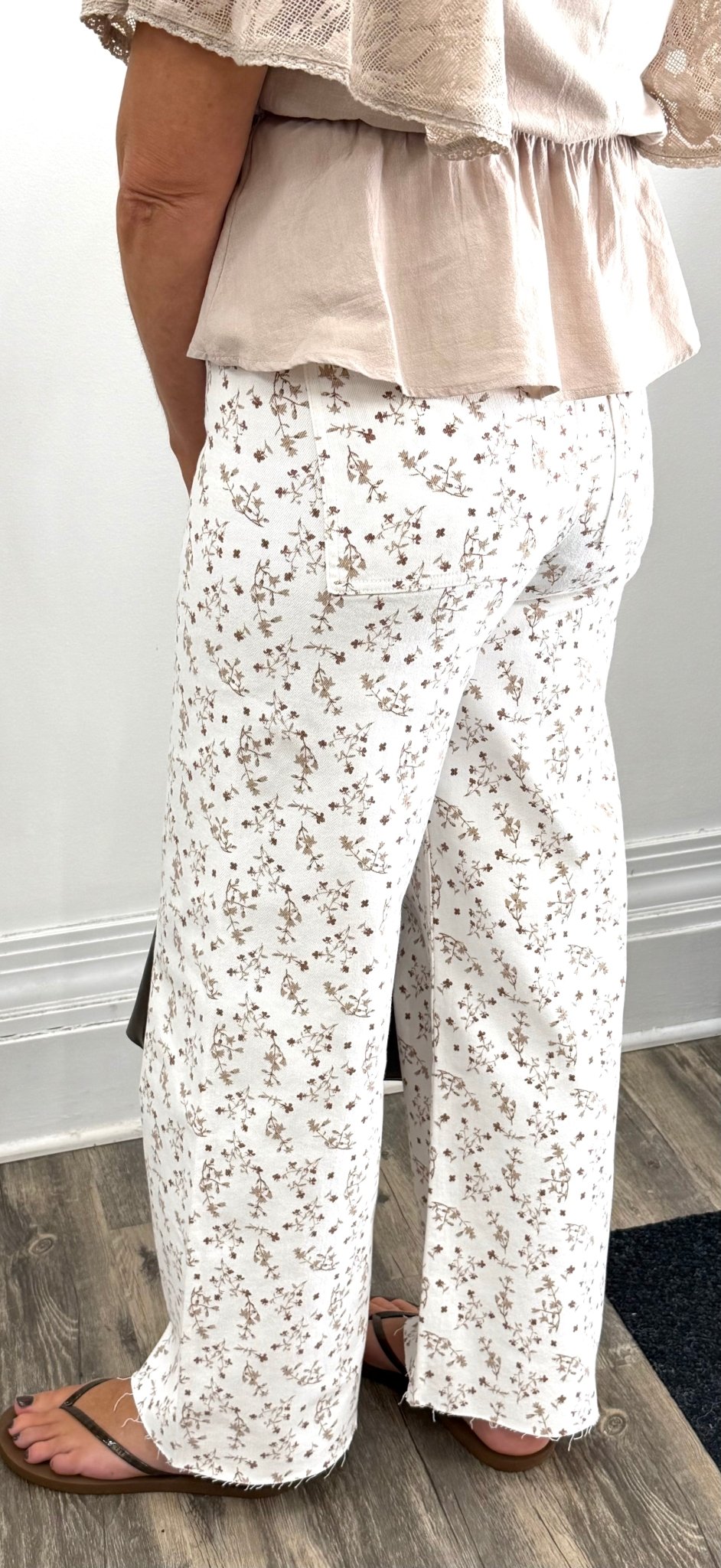 Floral Print Pants - The Cozy Nest