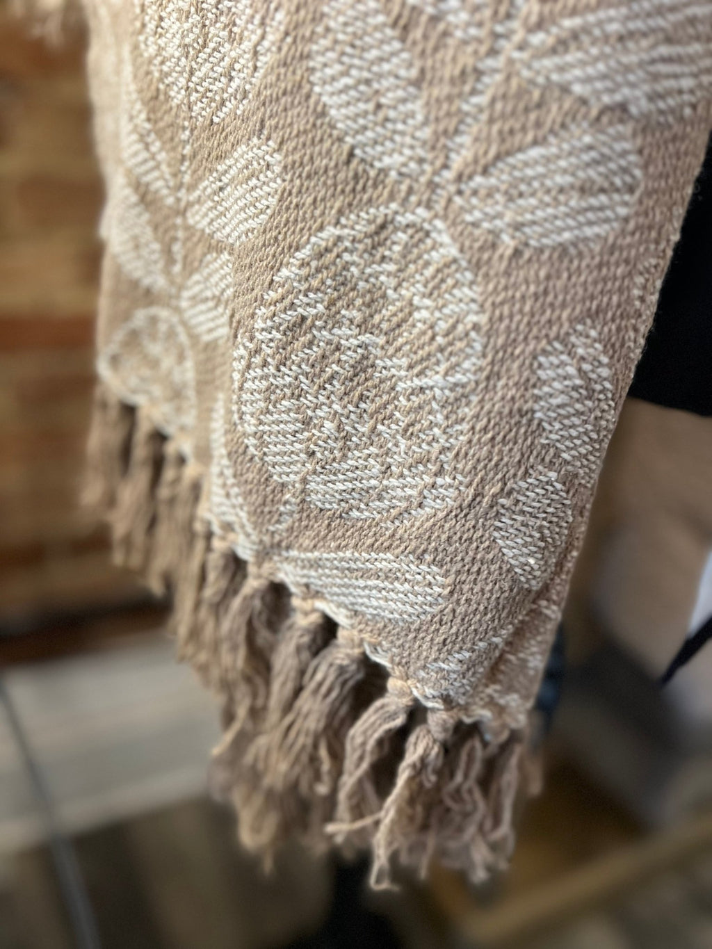 Floral Throw - The Cozy Nest