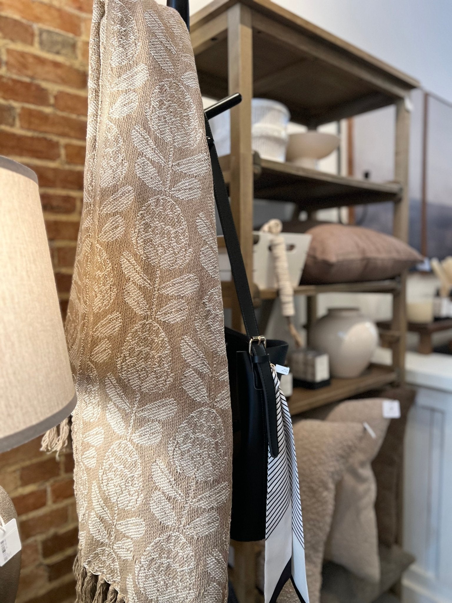 Floral Throw - The Cozy Nest