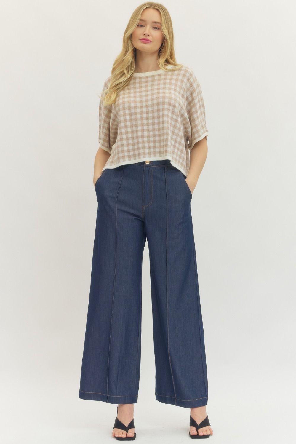 Gingham Short Sleeve Sweater - The Cozy Nest