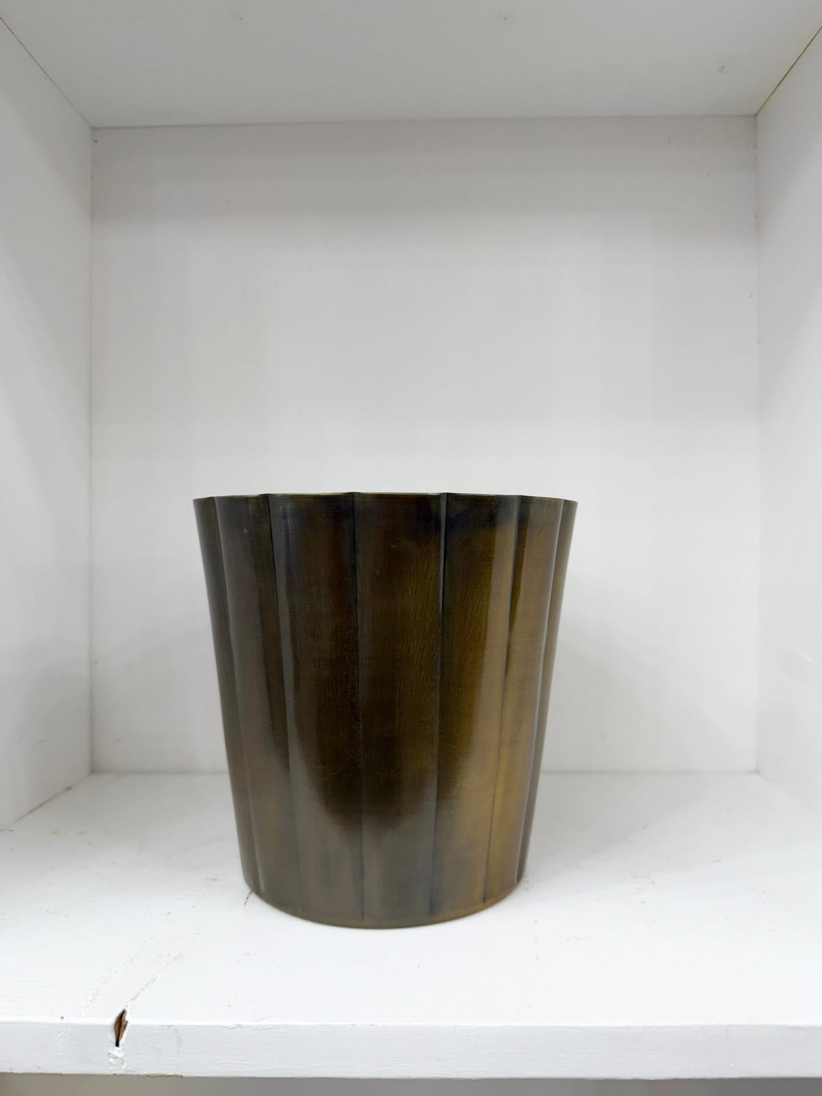 Gold Ribbed Planter - The Cozy Nest