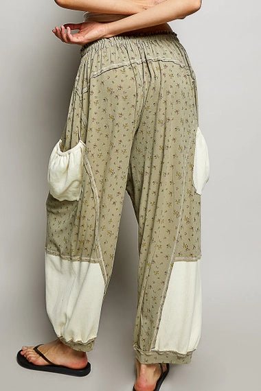 Oversized Floral Pattern Printed Knit Pants - The Cozy Nest