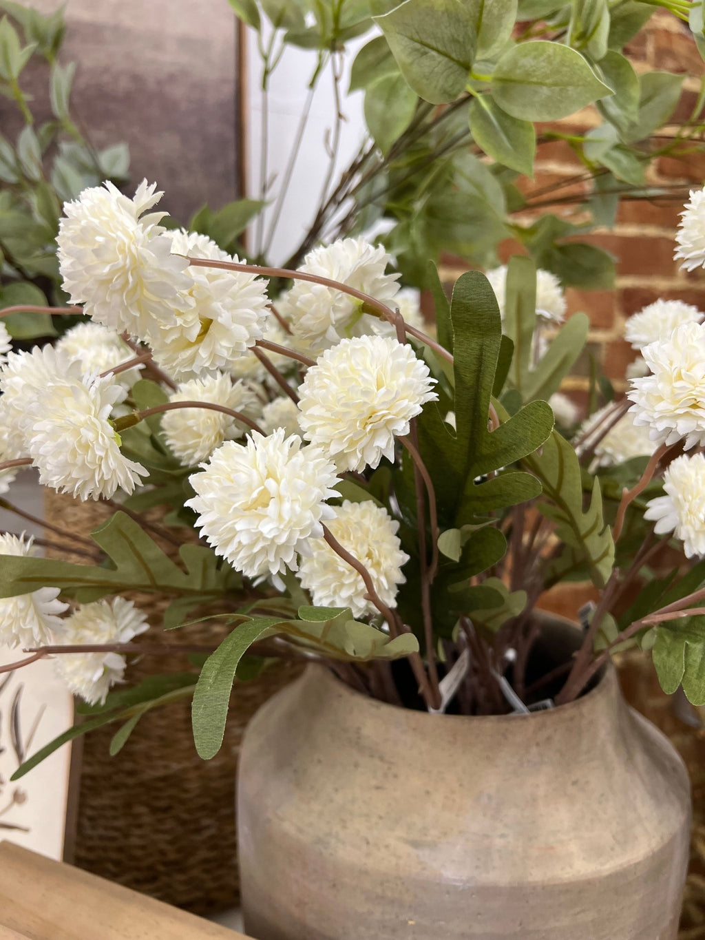 Pom Pom Stem In Ivory - The Cozy Nest
