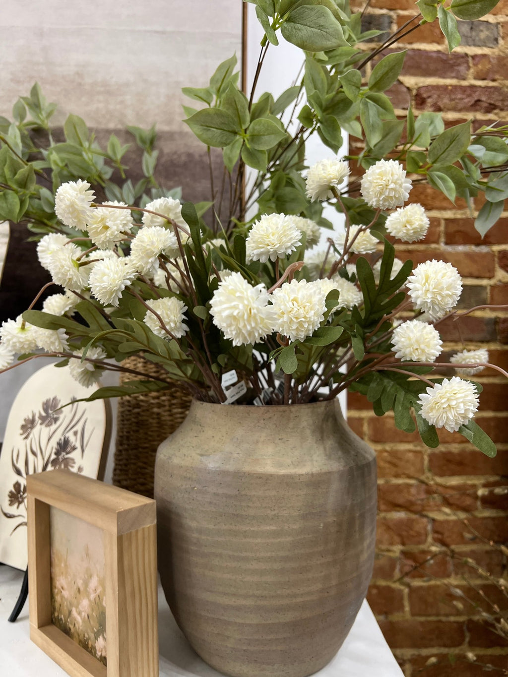 Pom Pom Stem In Ivory - The Cozy Nest