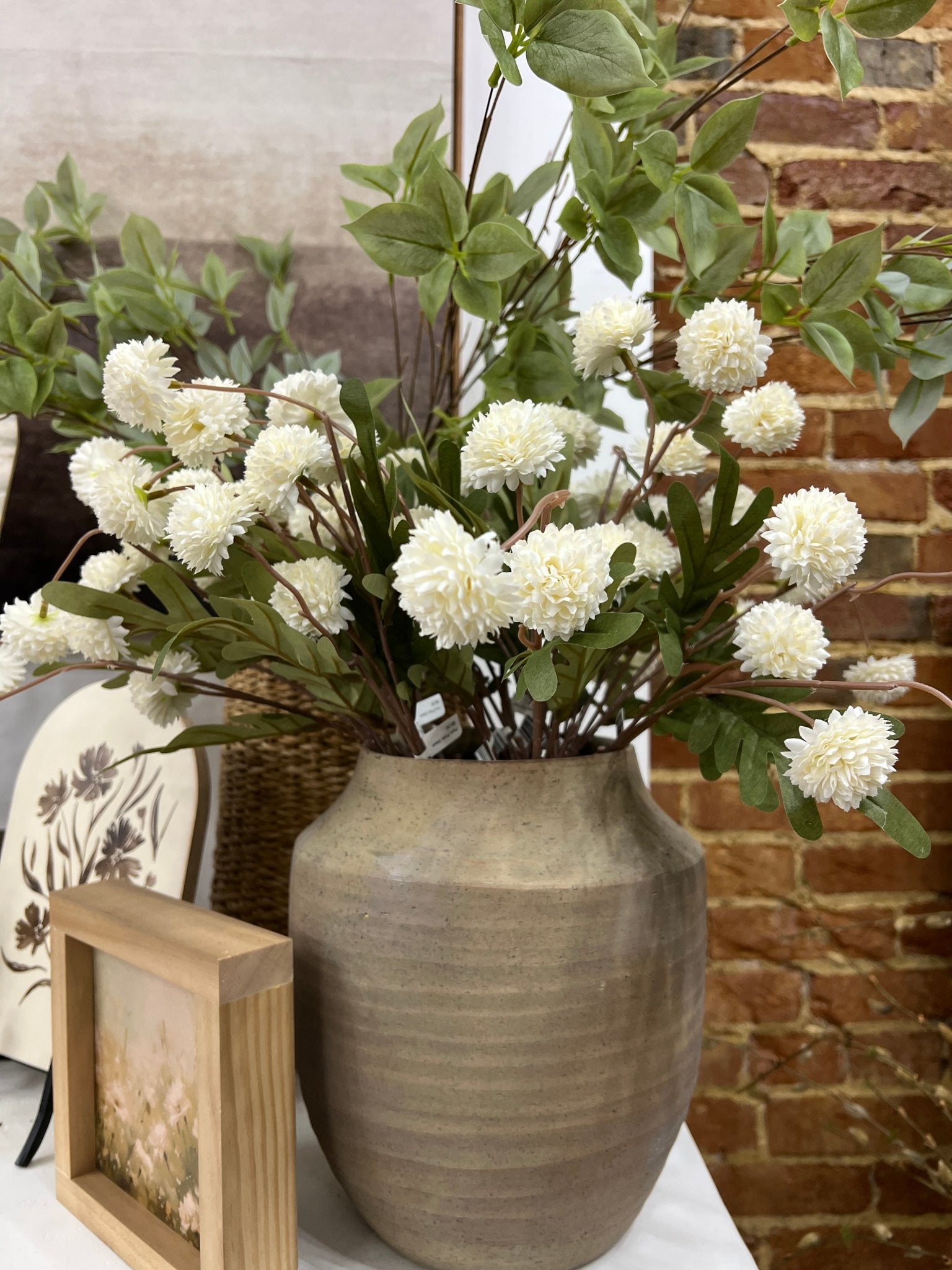 Pom Pom Stem In Ivory - The Cozy Nest