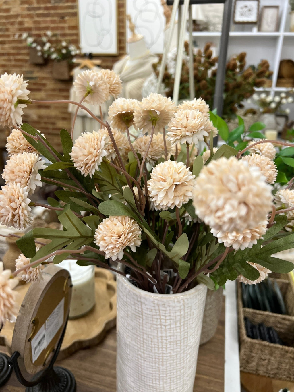 Pom Pom Stem In Linen - The Cozy Nest
