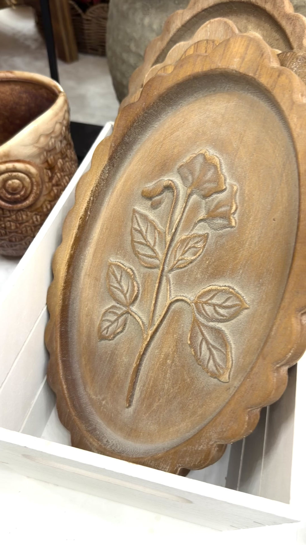 Scalloped Oval Wood Framed Floral Set