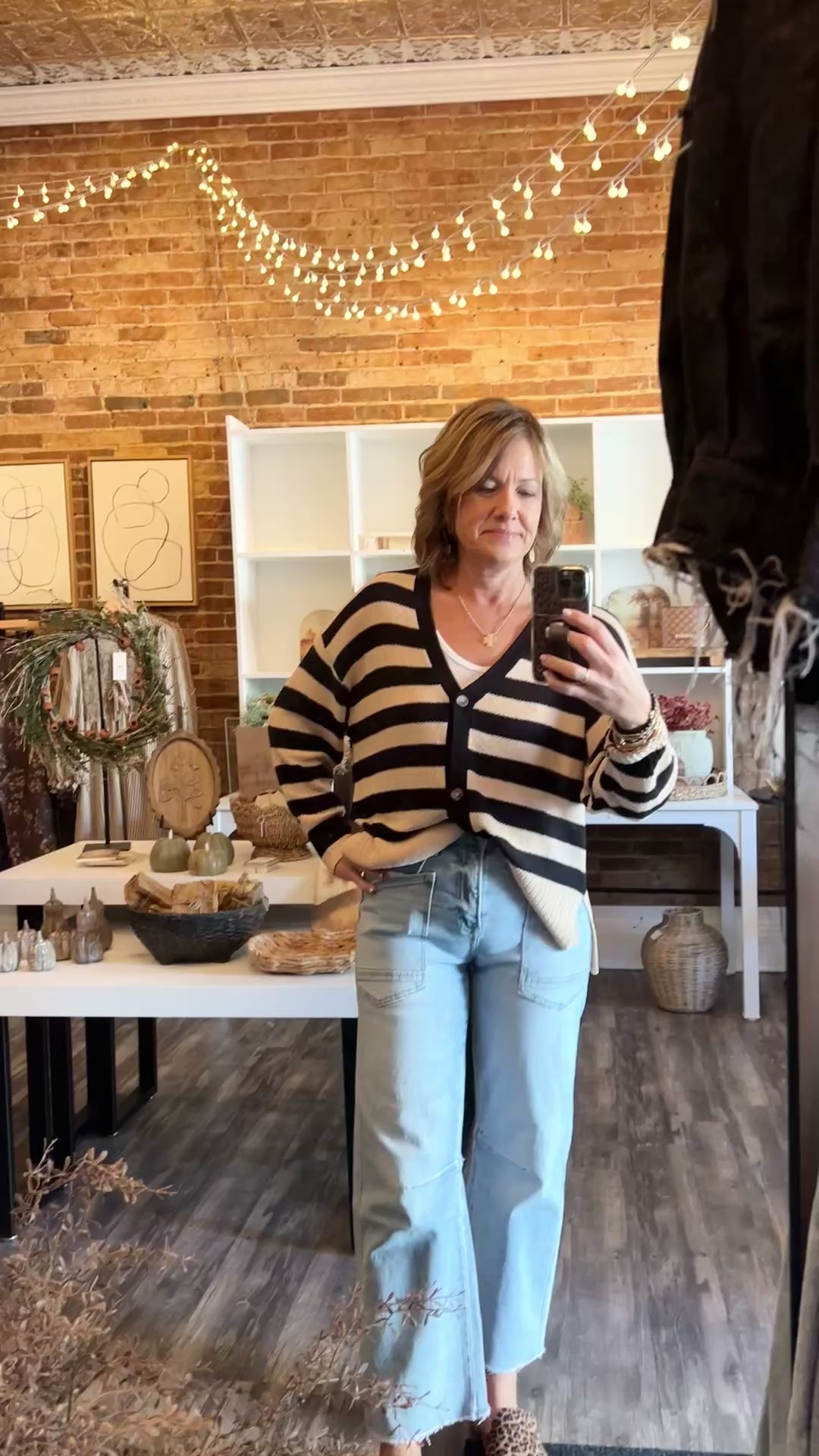 High Rise Barrel Jeans