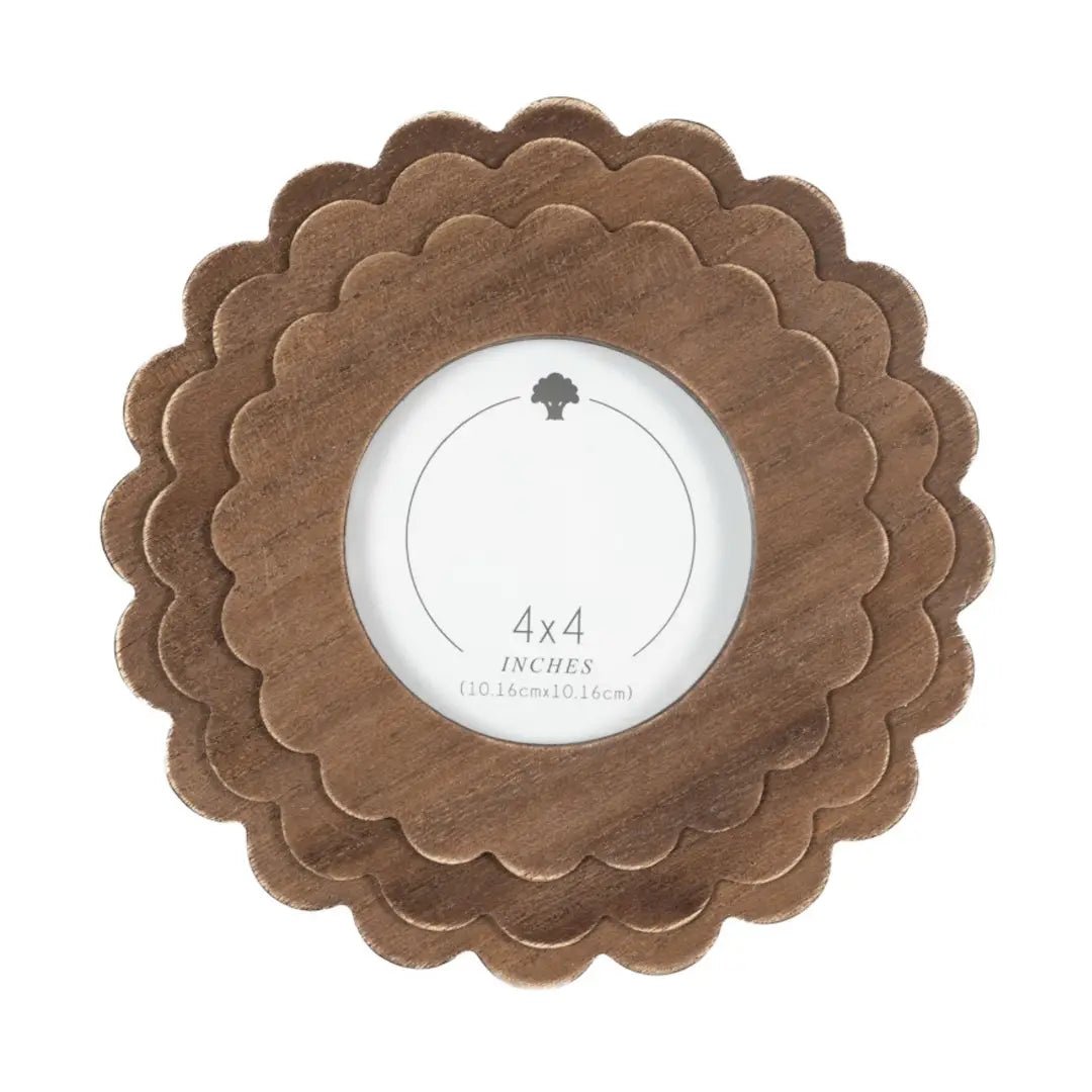 Round Expresso Scalloped Wood Frame - The Cozy Nest