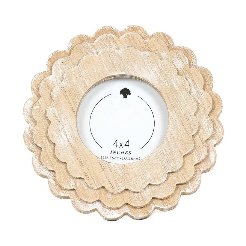 Round Ivory Scalloped Wood Frame - The Cozy Nest
