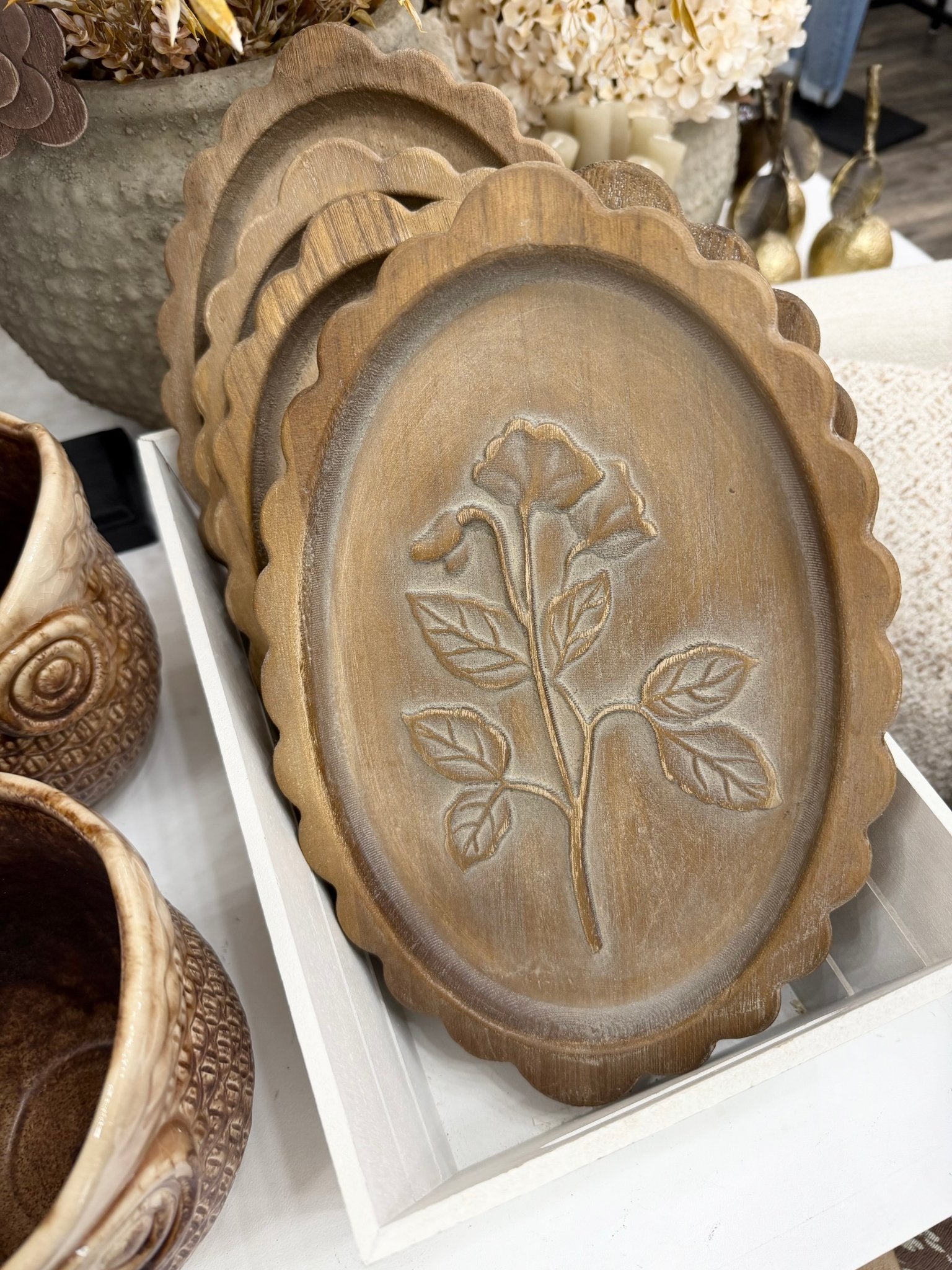 Scalloped Oval Wood Framed Floral Set - The Cozy Nest