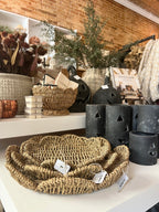 Scalloped Woven Seagrass Trays - The Cozy Nest