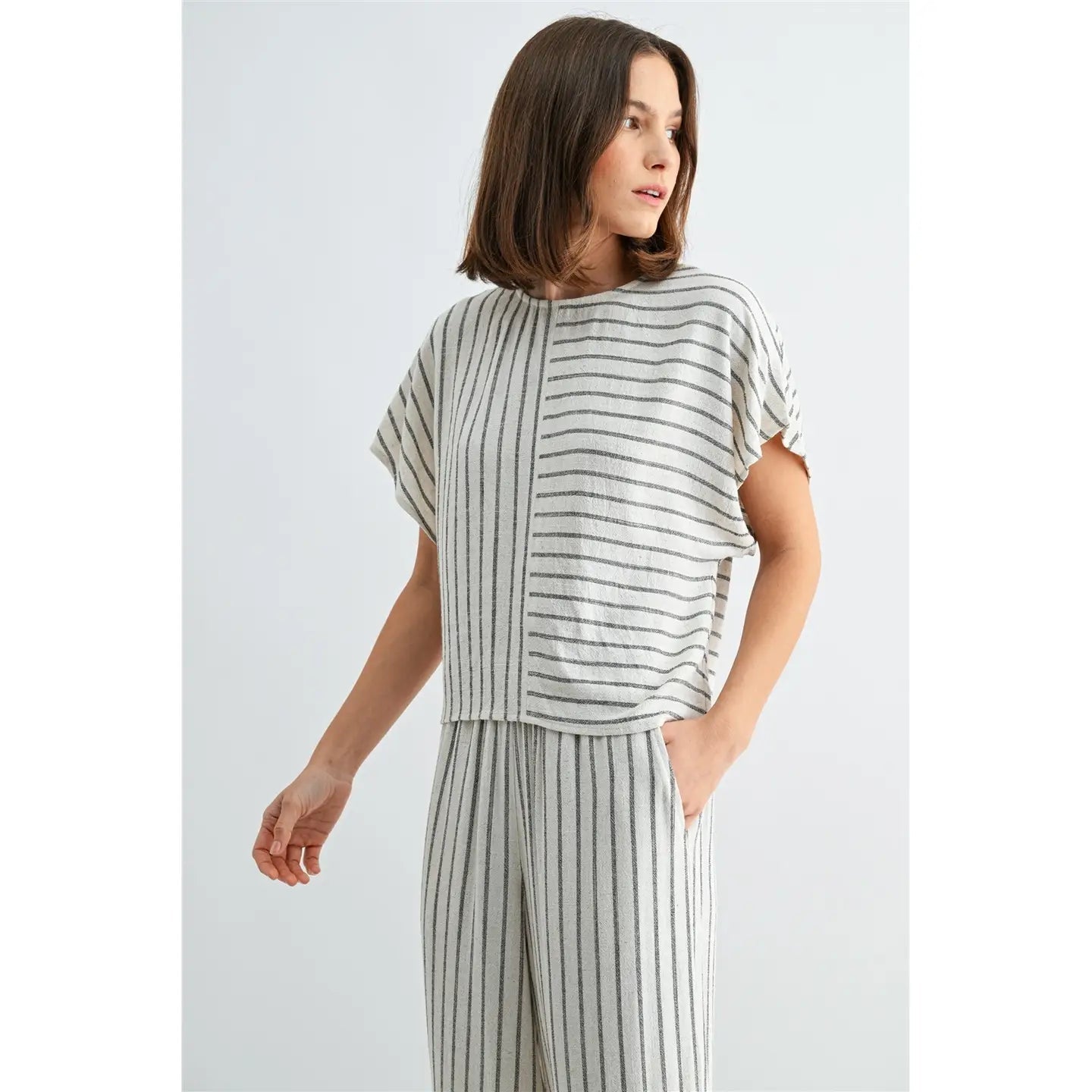 Striped Linen Set - The Cozy Nest