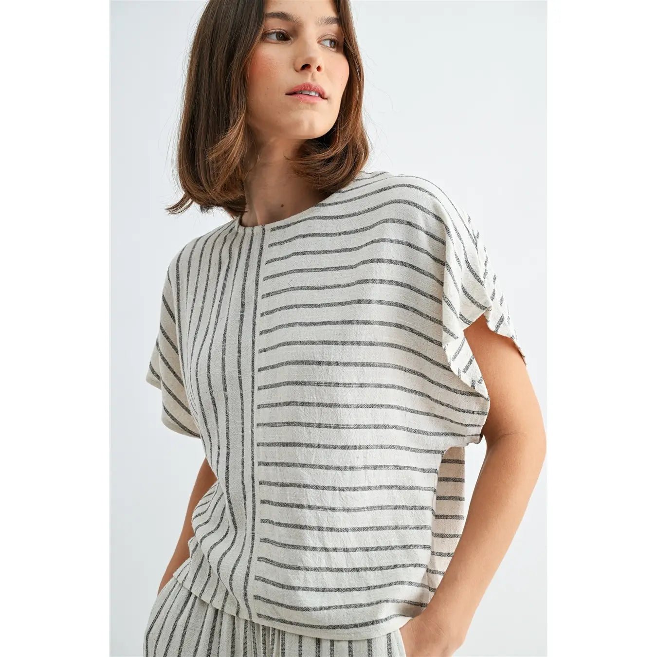 Striped Linen Set - The Cozy Nest