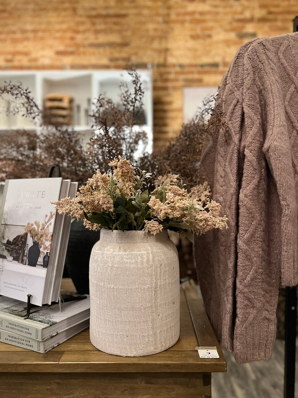 White Textured Vase - The Cozy Nest