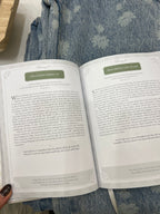 Woman's Heart Devotional - The Cozy Nest